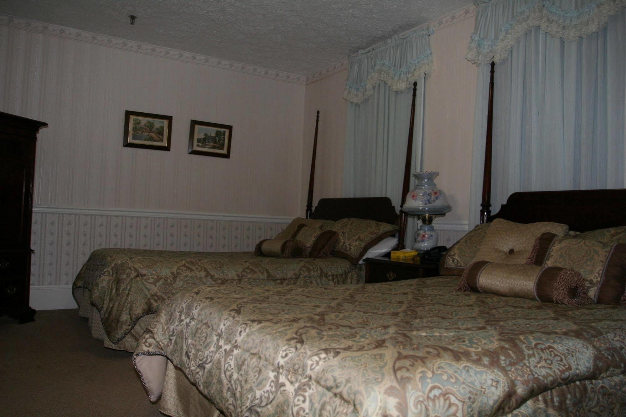 Hotel Gunter Frostburg ภายนอก รูปภาพ