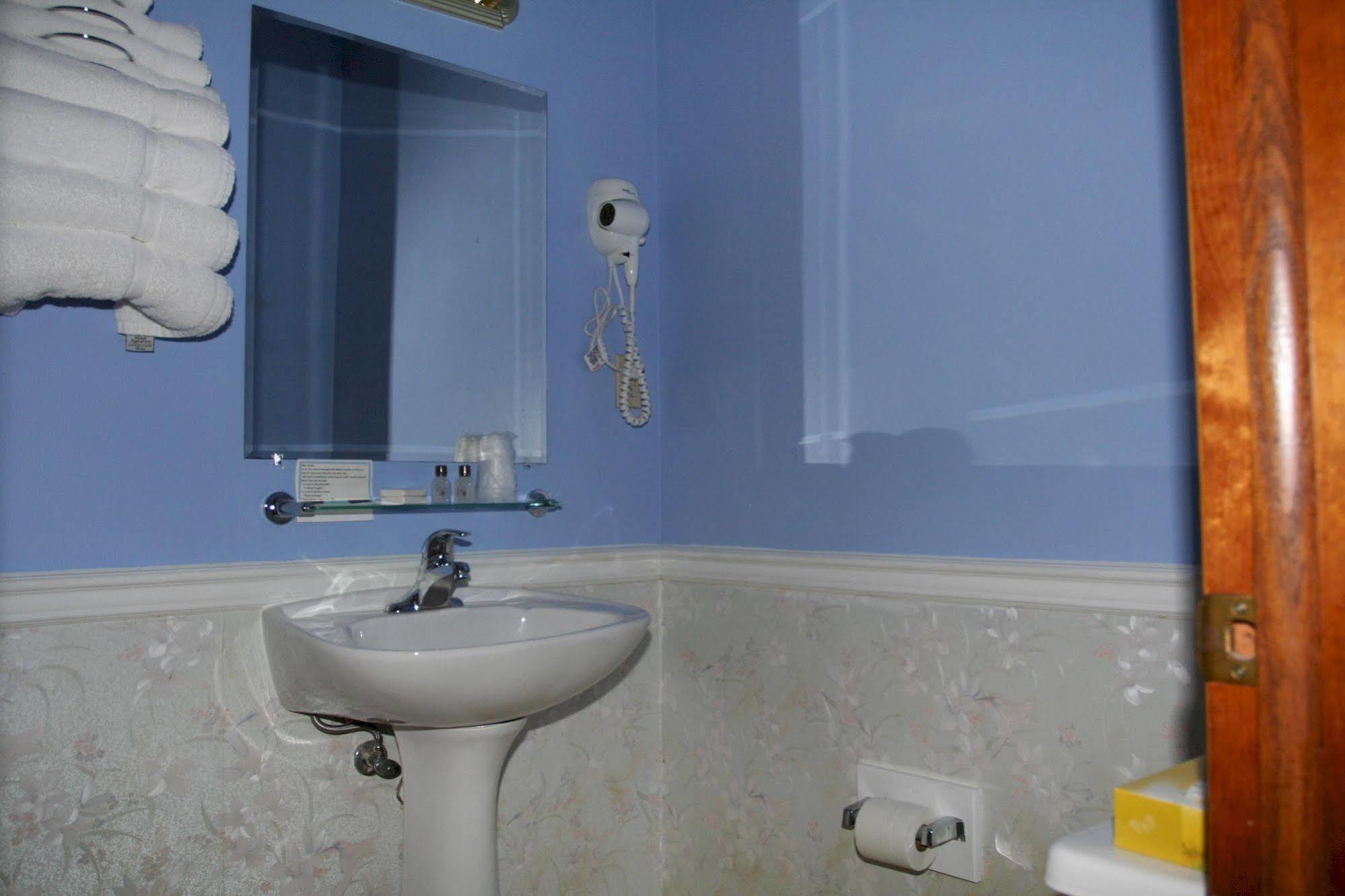Hotel Gunter Frostburg ภายนอก รูปภาพ