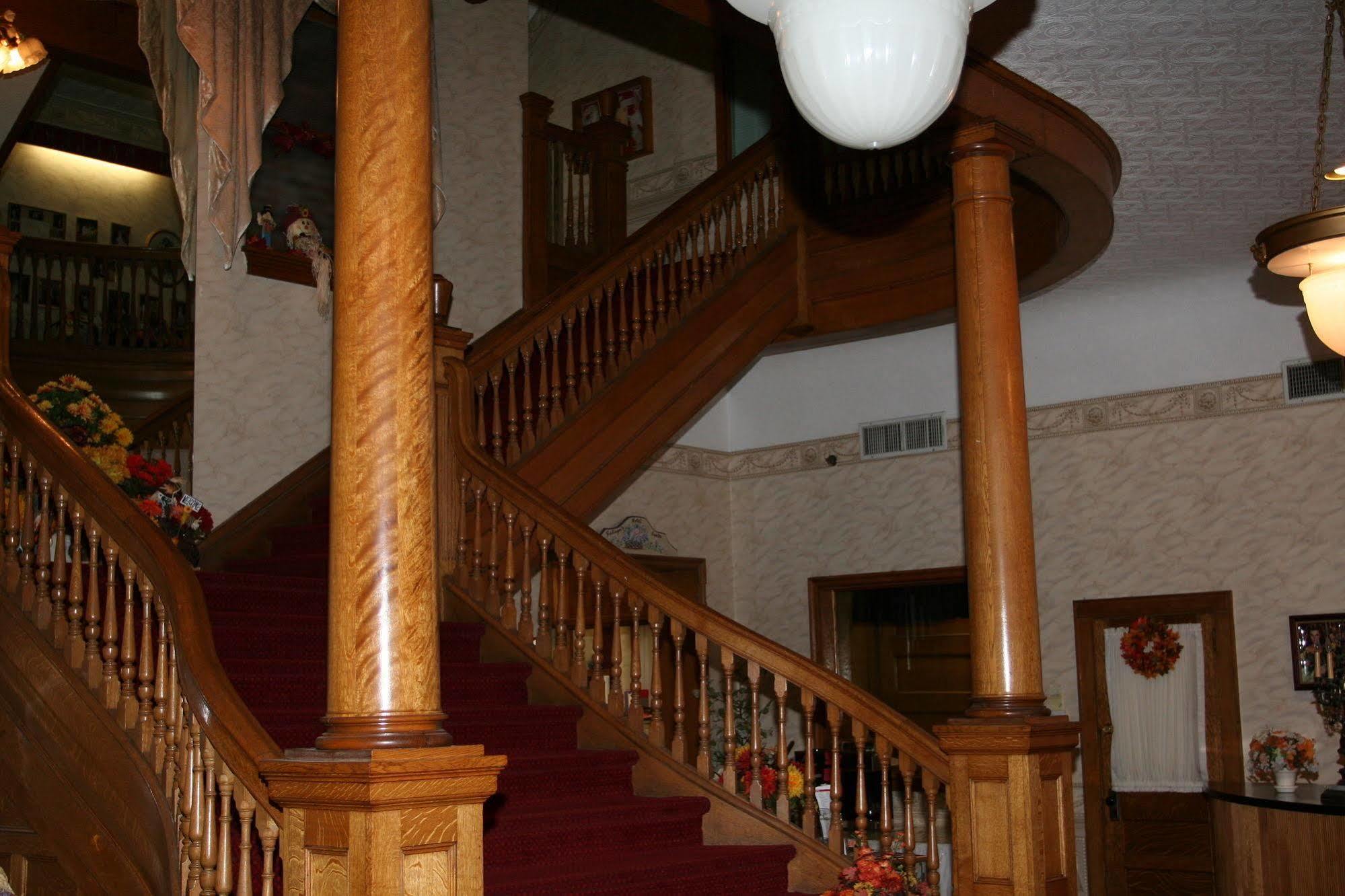 Hotel Gunter Frostburg ภายนอก รูปภาพ