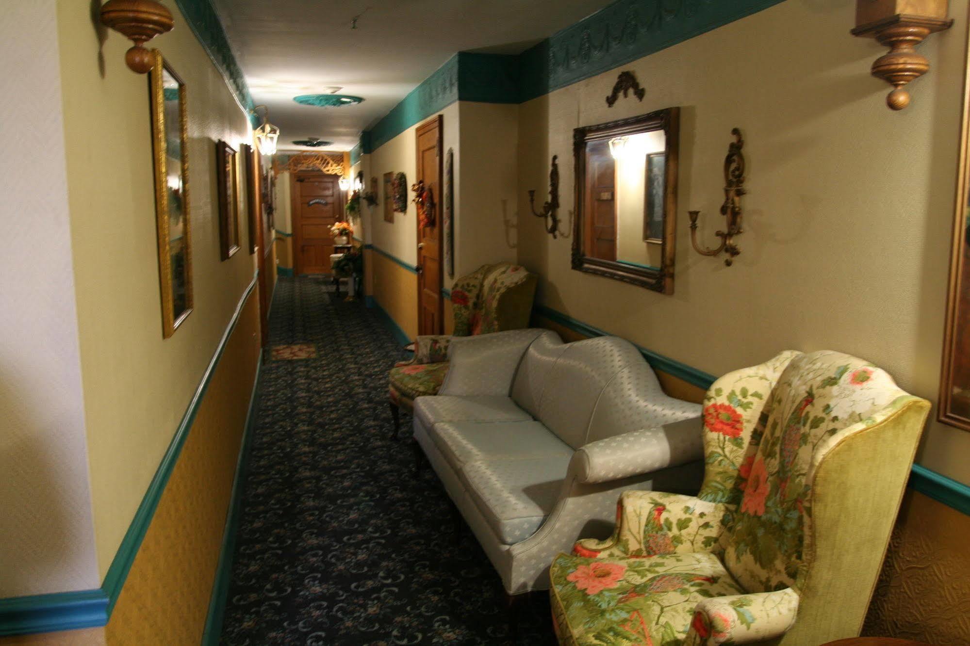 Hotel Gunter Frostburg ภายนอก รูปภาพ